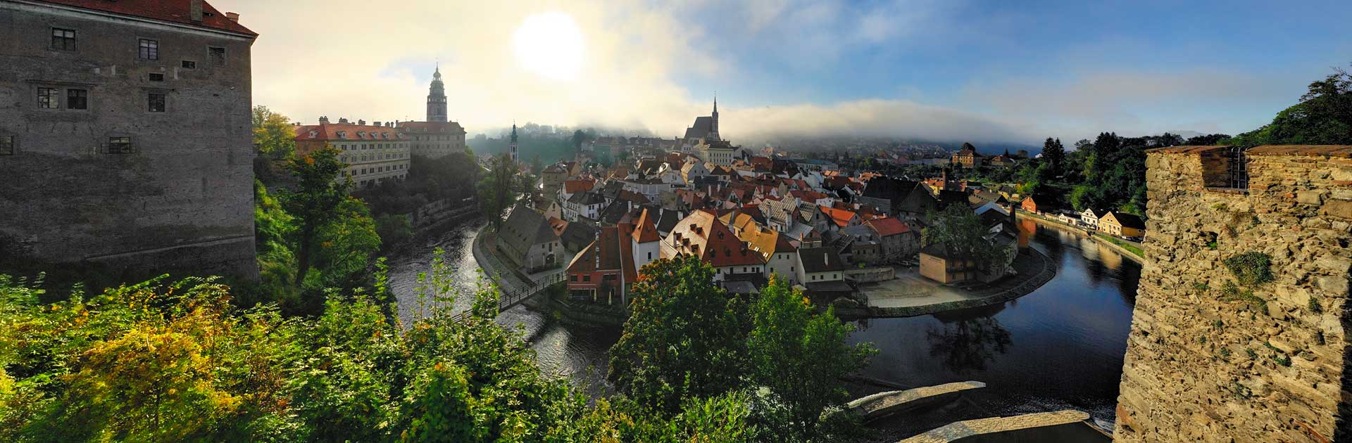 Meandr Vltavy ve městě Český Krumlov, foto: Libor Sváček